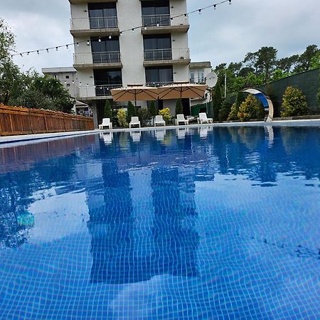 Green Terrace Kobuleti ภายนอก รูปภาพ