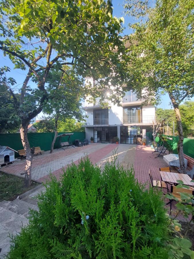 Green Terrace Kobuleti ภายนอก รูปภาพ